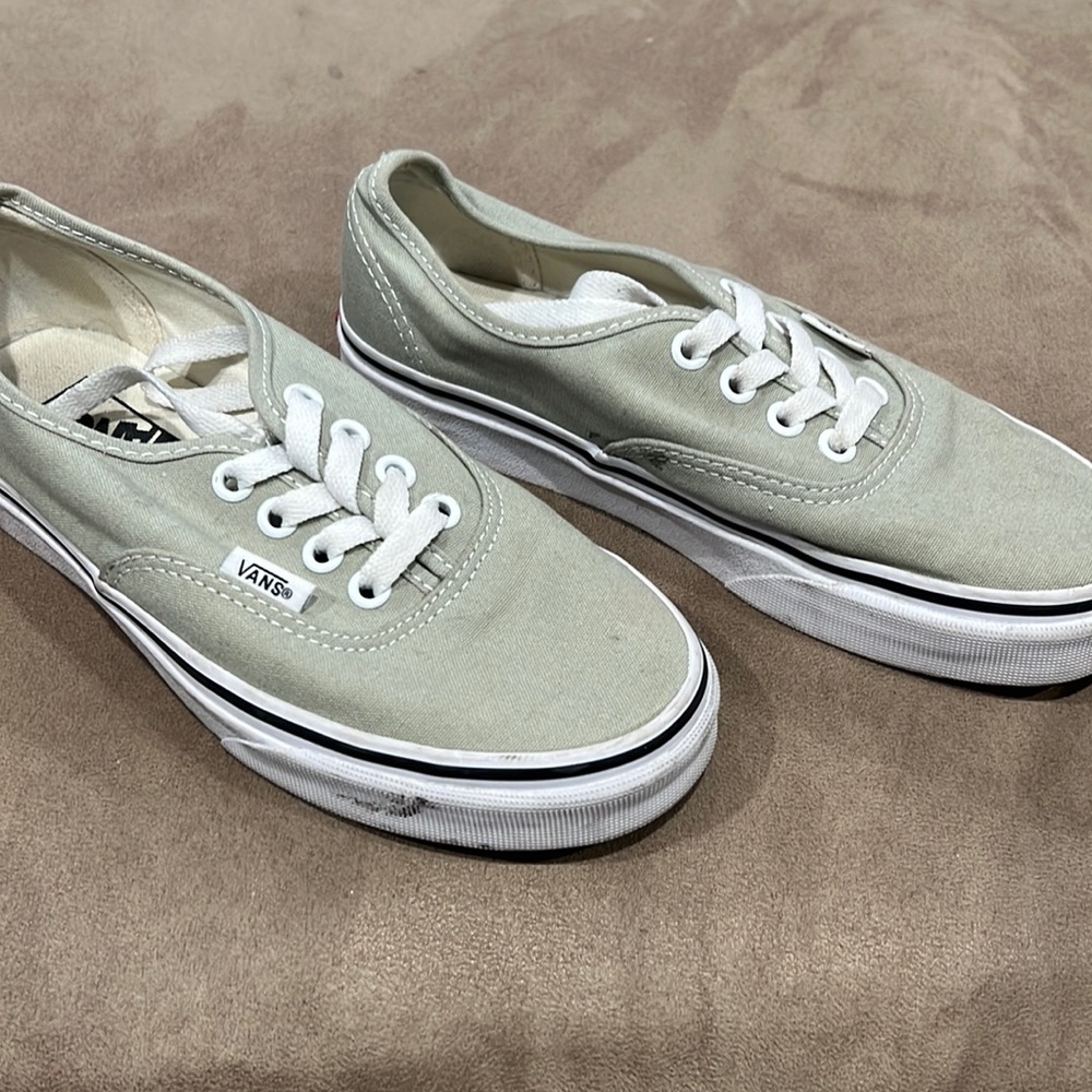 Vans size 6 very good condition